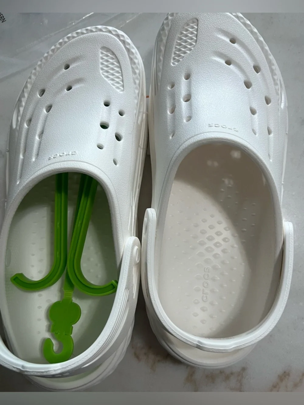 Crocs Off Grid UNISEX Clog White Mens Size 8 Women’s Size 10 - Picture 10 of 14